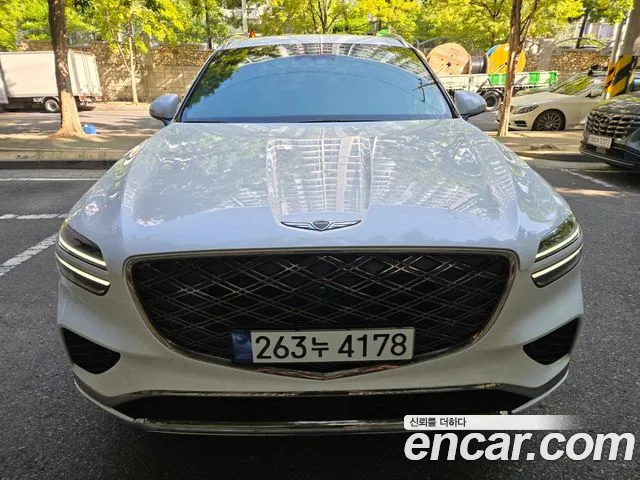 Genesis GV70 2025 thumb 2
