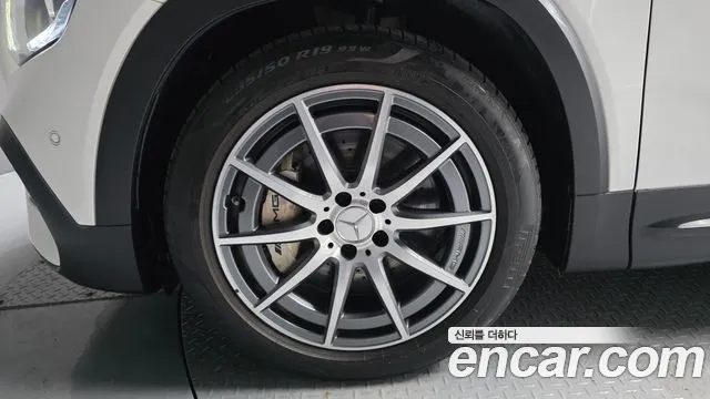 Mercedes-Benz GLB 2021 thumb 5