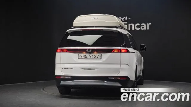 Kia Carnival 2020 thumb 4