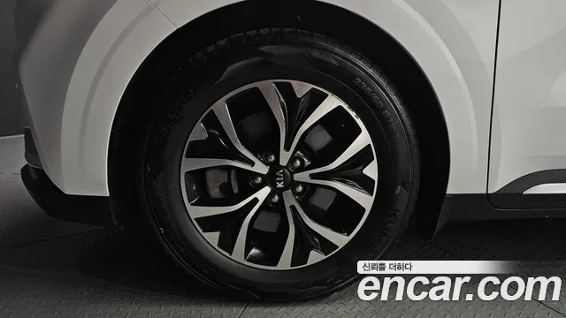 Kia Carnival 2020 thumb 5