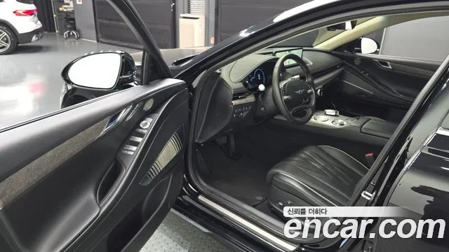 Genesis G80 2021 thumb 10