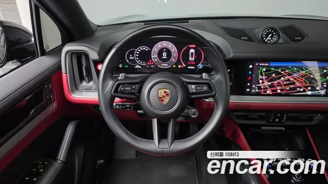 Porsche Cayenne 2023 thumb 12
