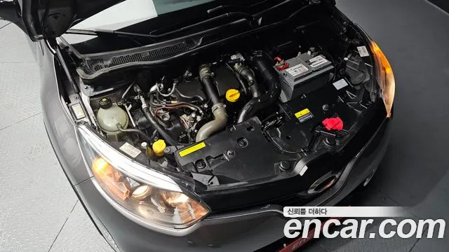 Renault-KoreaSamsung Captur 2015 thumb 5