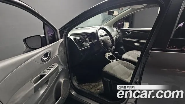 Renault-KoreaSamsung Captur 2015 thumb 9