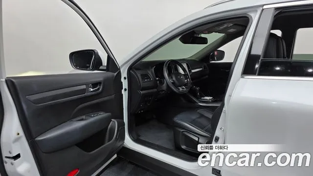 Renault-KoreaSamsung Koleos 2022 thumb 10