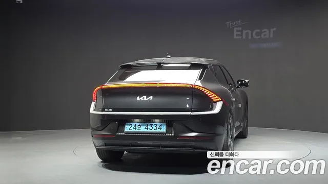 Kia EV6 2022 thumb 4