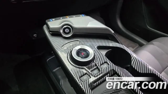 Kia EV6 2022 thumb 9