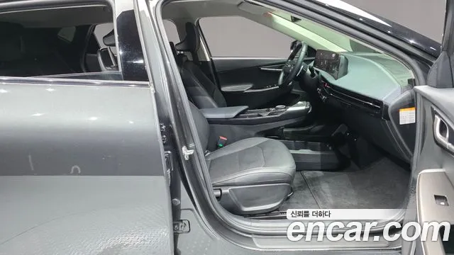 Kia EV6 2022 thumb 11