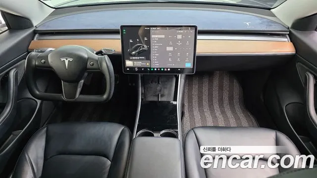 Tesla Model 3 2020 thumb 7