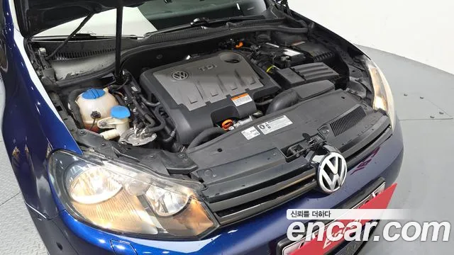 Volkswagen Golf Sportsvan 2012 thumb 6