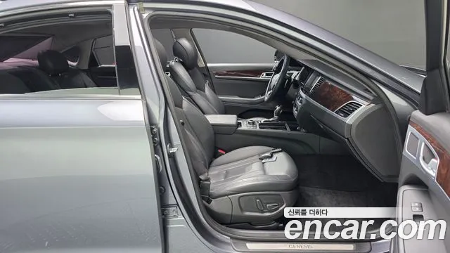 Hyundai Genesis 2014 thumb 11