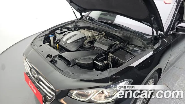 Hyundai Grandeur 2017 thumb 6