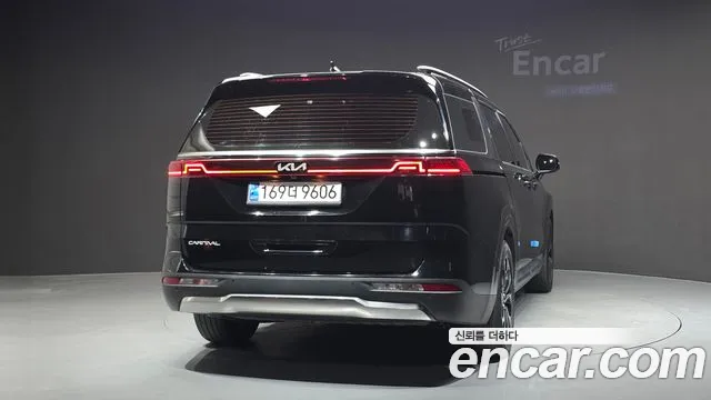 Kia Carnival 2022 thumb 4