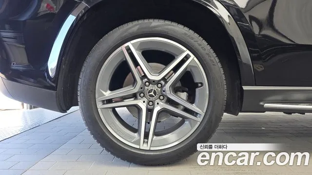 Mercedes-Benz GLS 2020 thumb 5