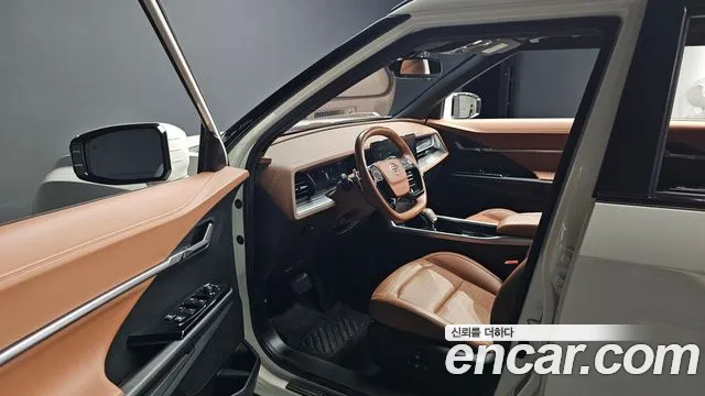 KG_Mobility_Ssangyong Torres 2022 thumb 10