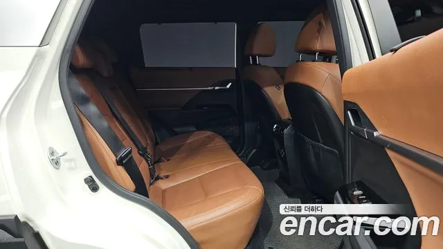 KG_Mobility_Ssangyong Torres 2022 thumb 11