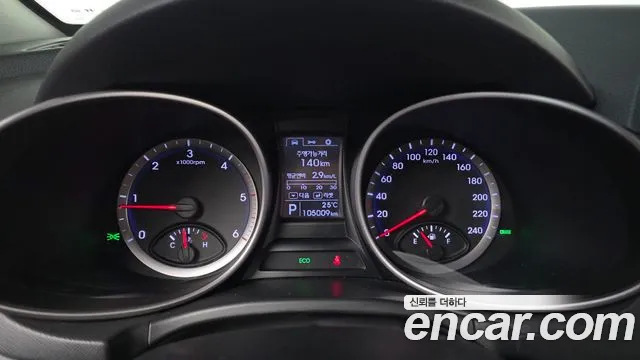 Hyundai Santa Fe 2014 thumb 8