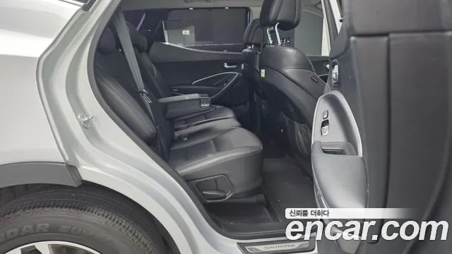 Hyundai Santa Fe 2014 thumb 12