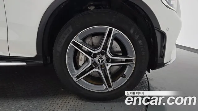 Mercedes-Benz GLC 2022 thumb 5