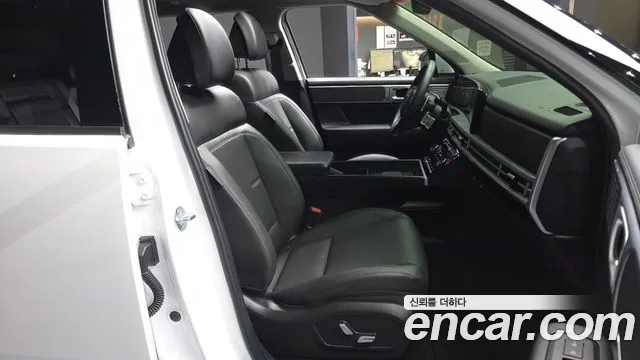 Hyundai Santa Fe 2024 thumb 10