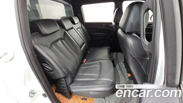 KG_Mobility_Ssangyong Rexton 2022 thumb 10