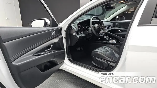 Hyundai Avante 2023 thumb 10
