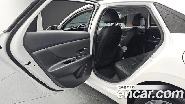 Hyundai Avante 2023 thumb 12