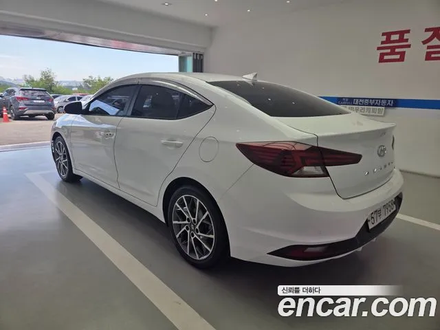 Hyundai Avante 2019 thumb 4