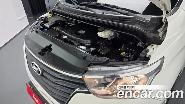 Hyundai Starex 2021 thumb 6