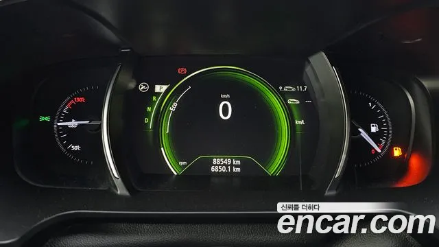 Renault-KoreaSamsung Megane 2019 thumb 8