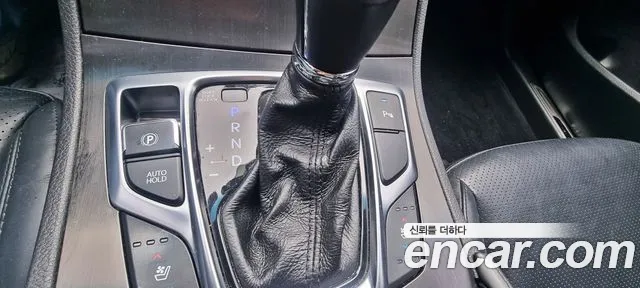 Hyundai Grandeur 2015 thumb 9