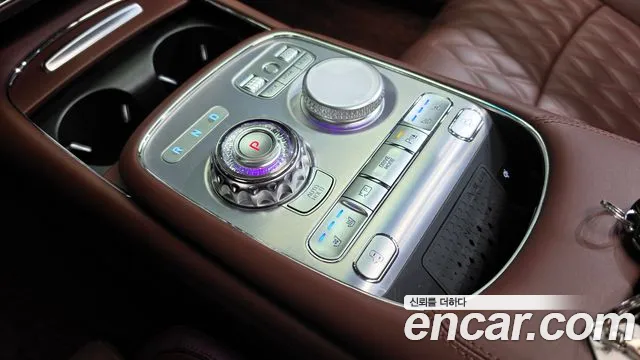 Genesis G90 2023 thumb 9