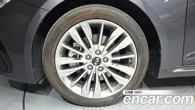 Kia K5 2019 thumb 5