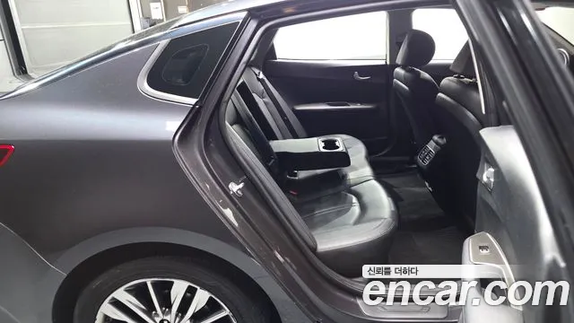 Kia K5 2019 thumb 12