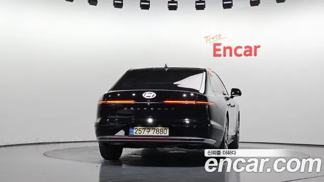 Hyundai Grandeur 2022 thumb 4