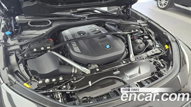 BMW 7-Series 2025 thumb 6