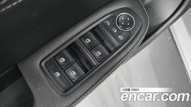 Renault-KoreaSamsung Arkana 2020 thumb 11