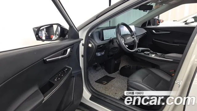 Kia EV6 2022 thumb 10