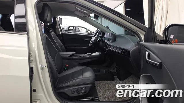 Kia EV6 2022 thumb 11