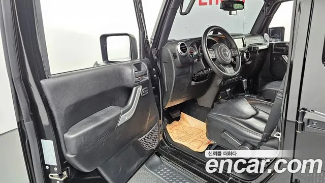 Jeep Wrangler 2015 thumb 10