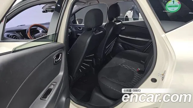 Renault-KoreaSamsung Captur 2014 thumb 11
