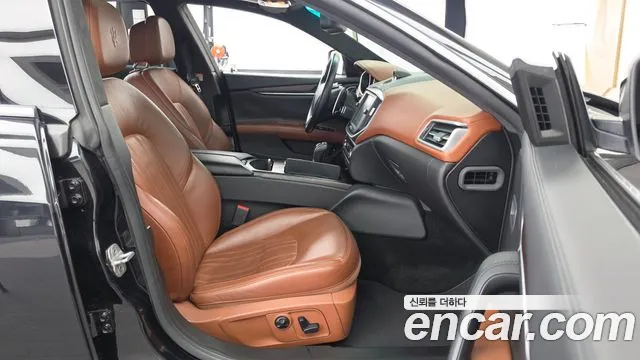 Maserati Ghibli 2014 thumb 11