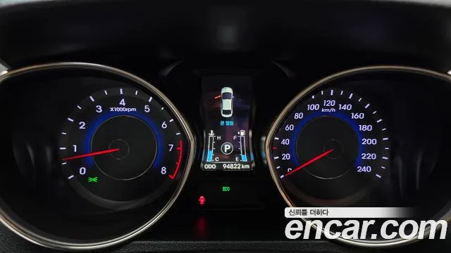 Hyundai Avante 2011 thumb 8