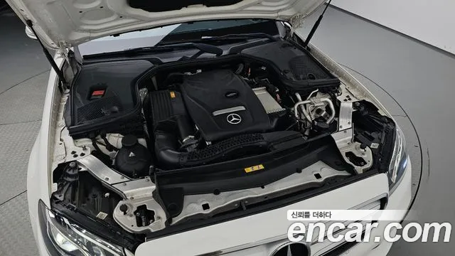 Mercedes-Benz E-Класс 2017 thumb 6