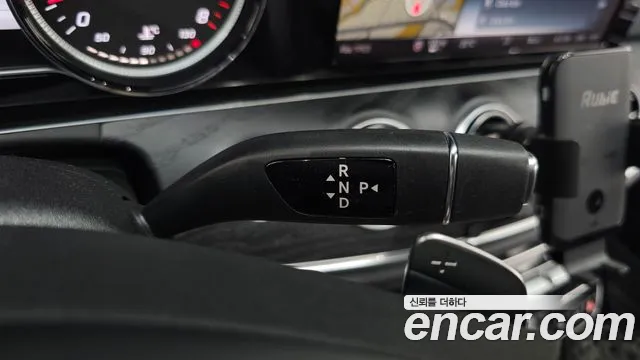 Mercedes-Benz E-Класс 2017 thumb 9
