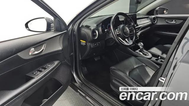 Kia K3 2019 thumb 11