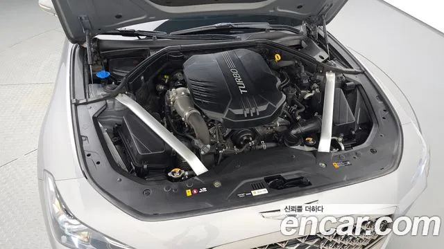Genesis G70 2019 thumb 5