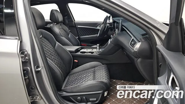 Genesis G70 2019 thumb 10
