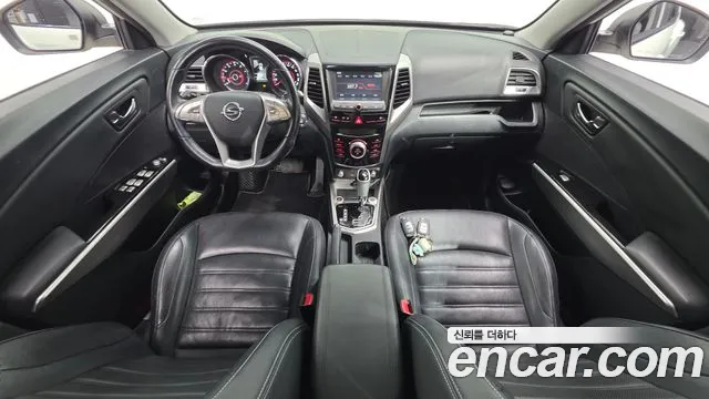 KG_Mobility_Ssangyong TIBOLI 2015 thumb 7