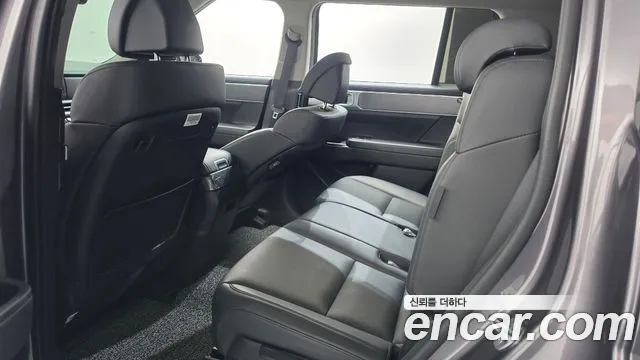Hyundai Santa Fe 2023 thumb 11